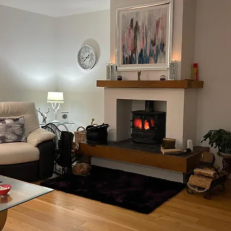 Lindas Retreats Self Catering Accommodation 1 Bedroom Cottage Or 3 Bedroom House Tomintoul Exterior foto