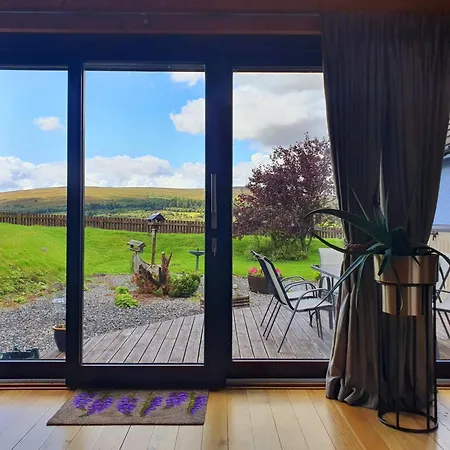 Lindas Retreats Self Catering Accommodation 1 Bedroom Cottage Or 3 Bedroom House Tomintoul Exterior foto