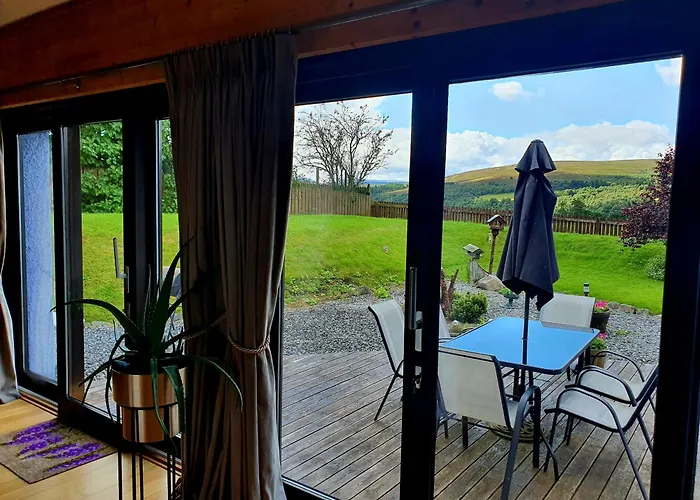 Lindas Retreats Self Catering Accommodation 1 Bedroom Cottage Or 3 Bedroom House