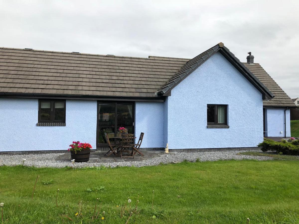 Lindas Retreats Self Catering 1 Bedroom Or 3 Bedroom House Holiday home *