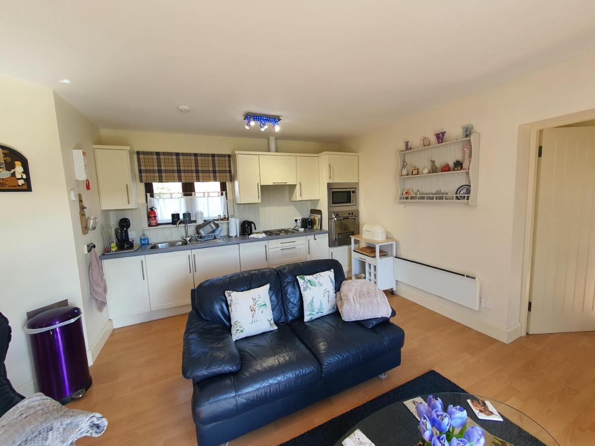 Lindas Retreats Self Catering 1 Bedroom Or 3 Bedroom House * Tomintoul