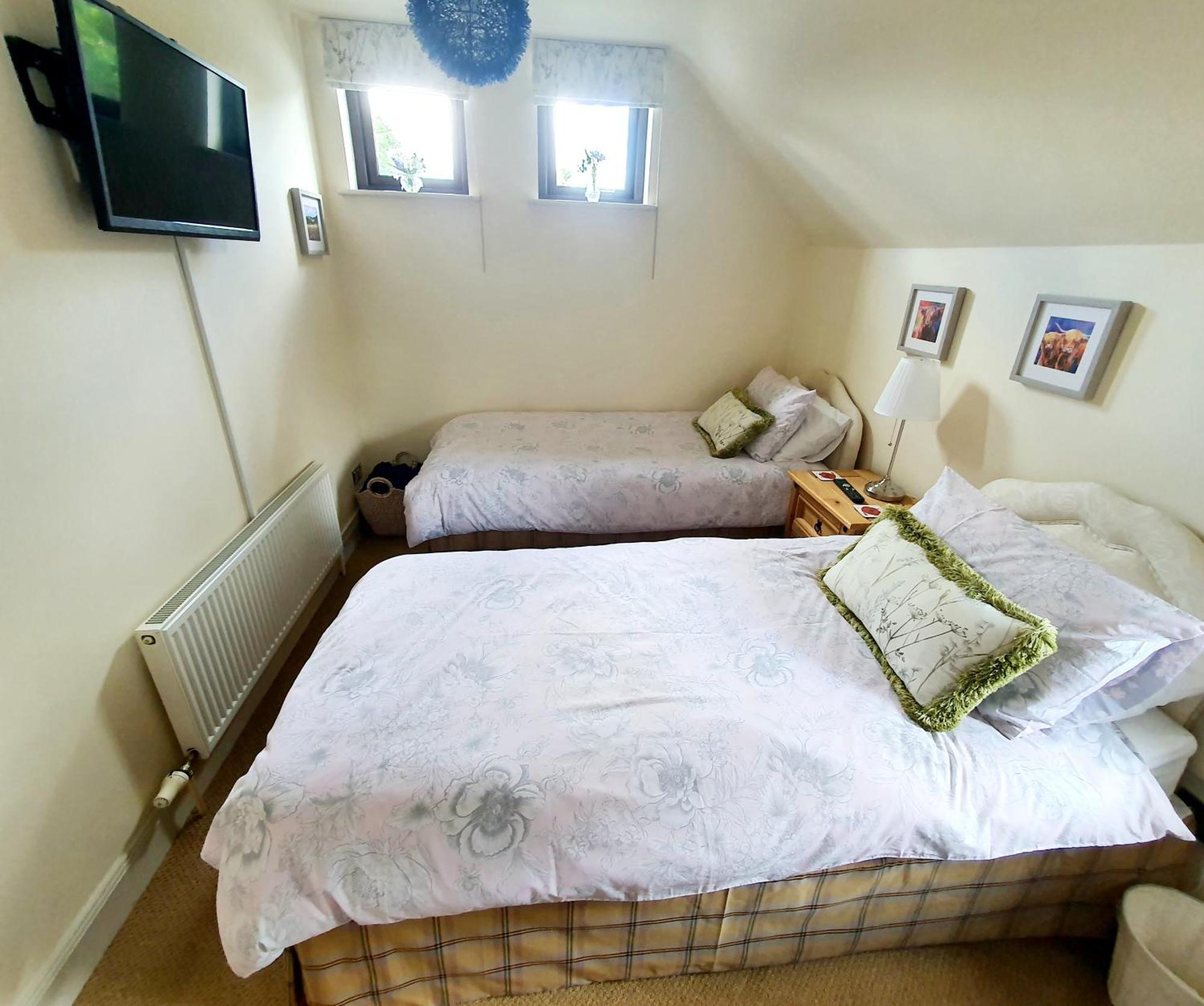Lindas Retreats Self Catering 1 Bedroom Or 3 Bedroom House