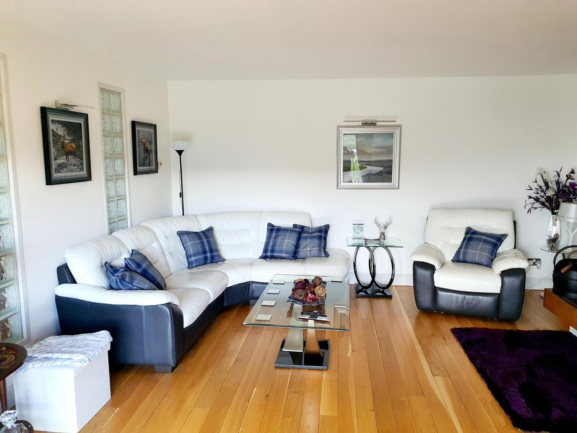 Holiday home Lindas Retreats Self Catering 1 Bedroom Or 3 Bedroom House Tomintoul